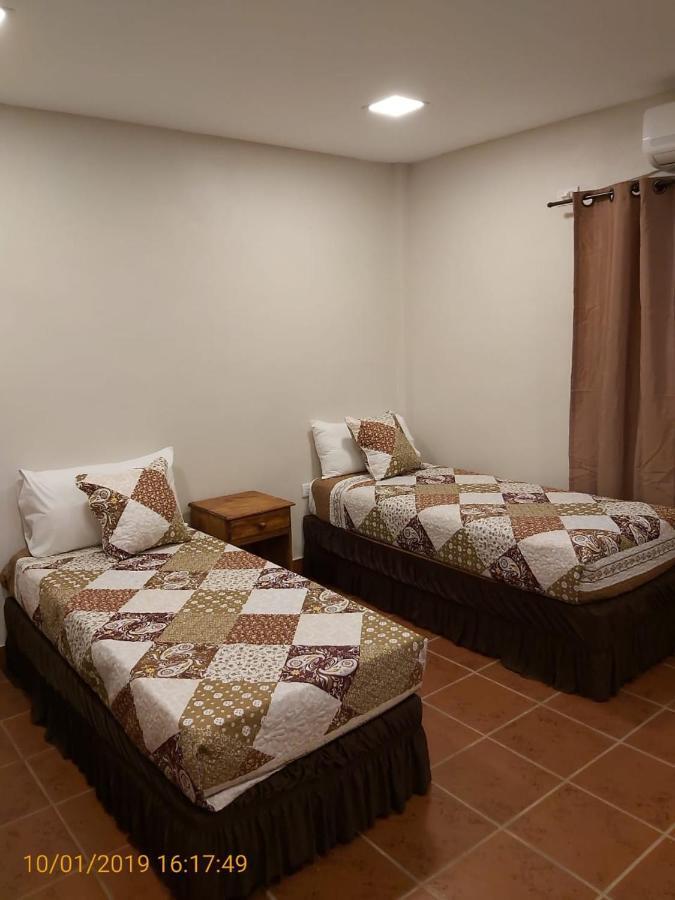 Ambay Suites & Dorms Puerto Iguazú Extérieur photo